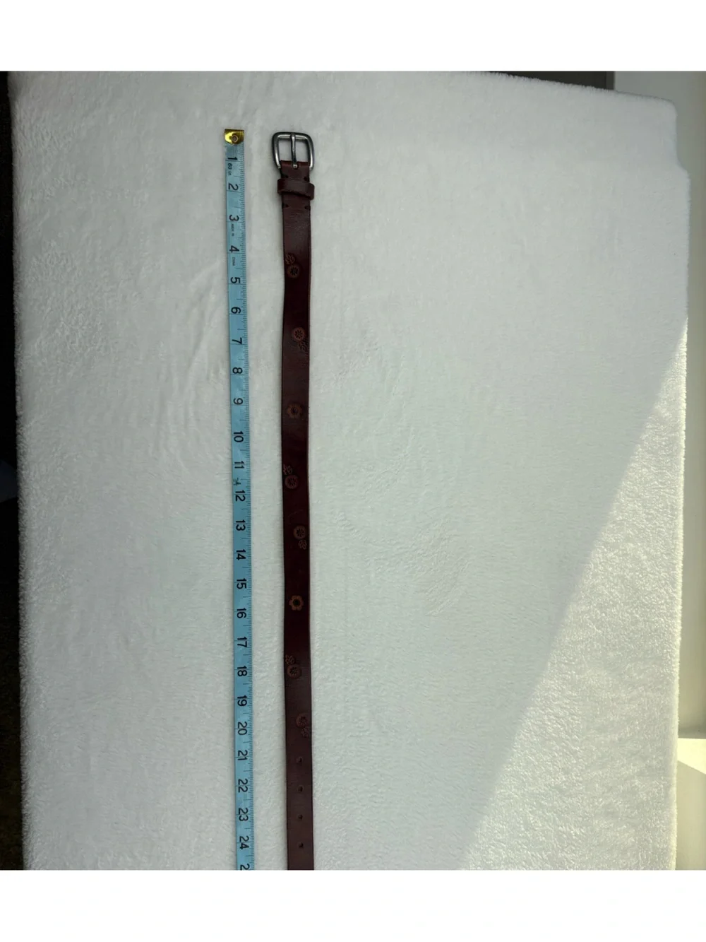 GAP Kids Girls Size Small Stamped Flowers Leather Belt